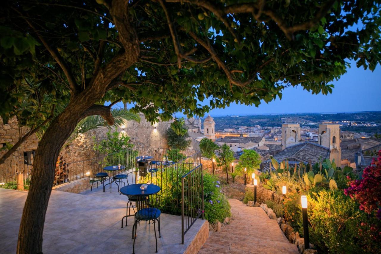 Trigona Garden Suite Noto Exterior foto